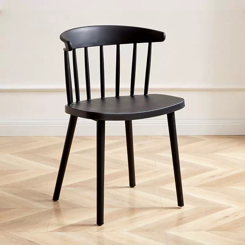 Black Windsor Chair